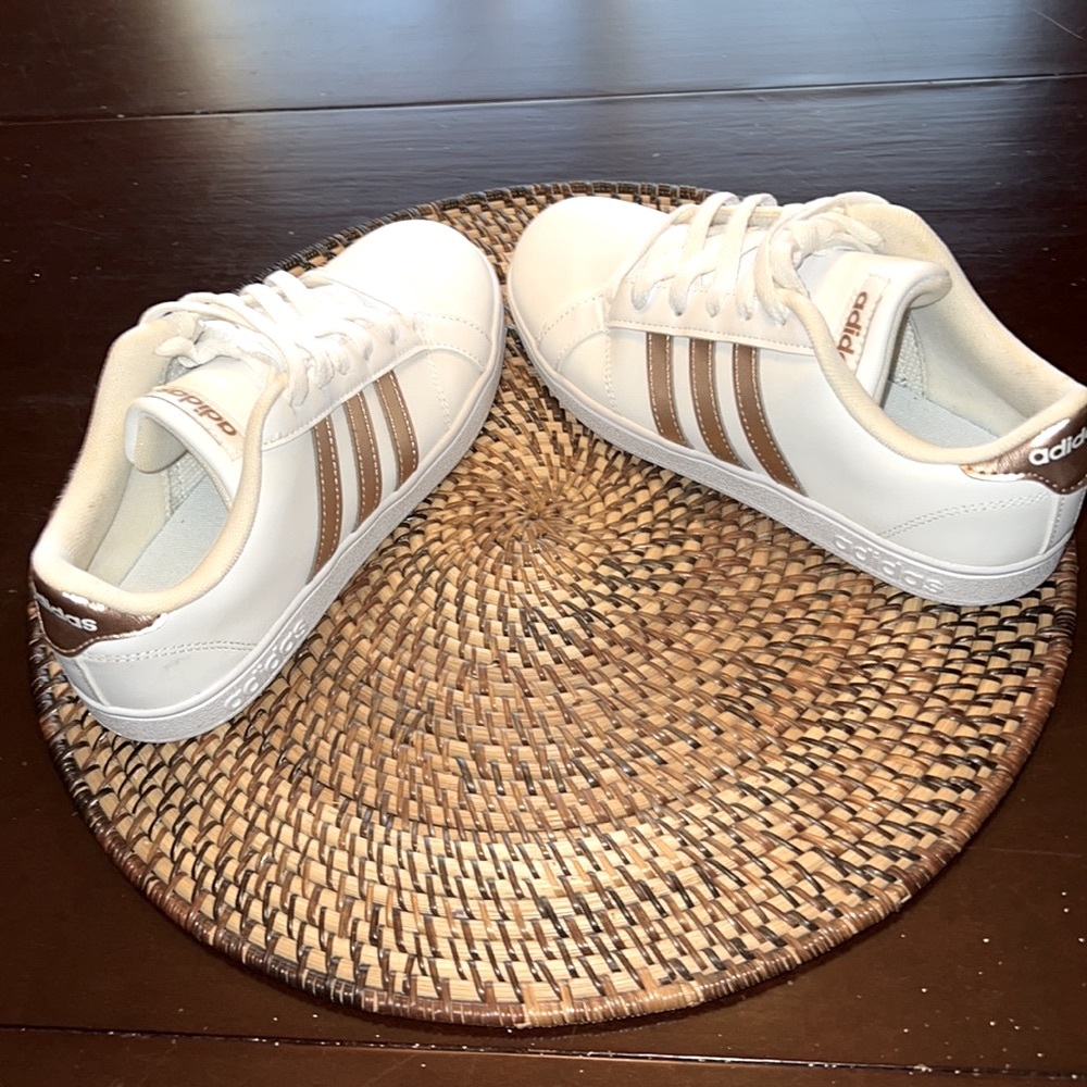 Adidas Tennis Shoes - Picture 3 of 3